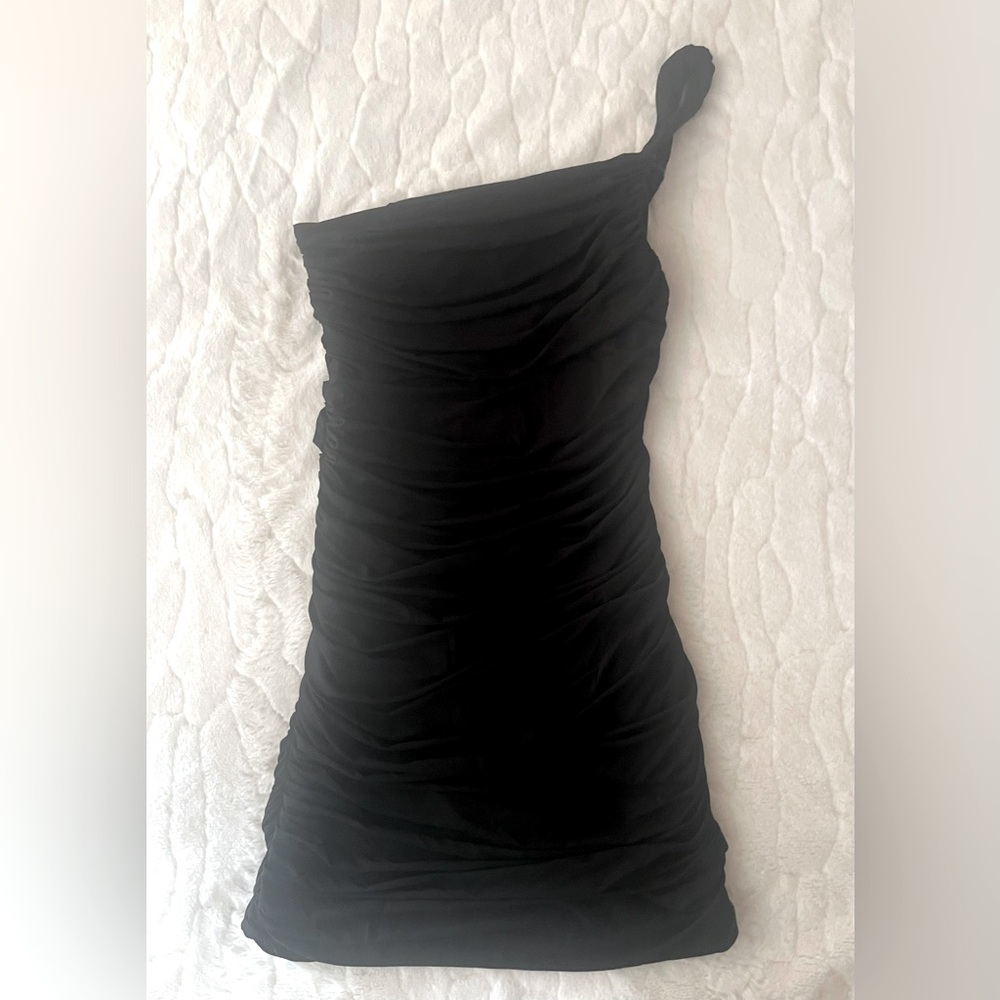 BCBGMaxAzria
 one shoulder black dress size M